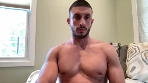 hard_runner_ online show from September 17, 4:21 pm