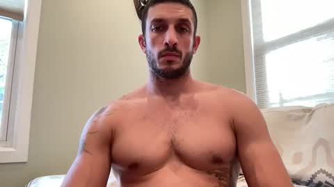 hard_runner_ online show from October 20, 2:33 pm