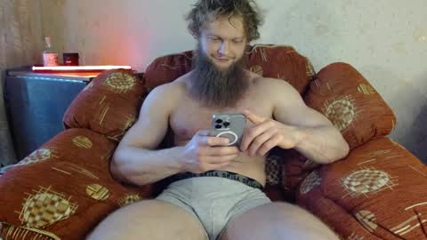 Valentino Hard online show from April 15, 11:57 am