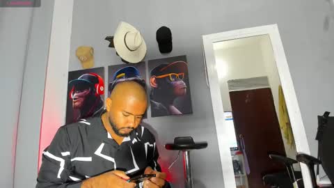 hardboy_latin online show from September 21, 3:54 am