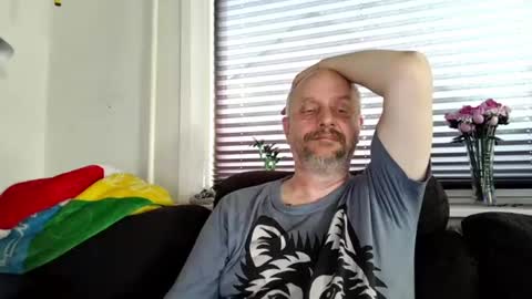 MrLazy online show from June 20, 2:12 pm