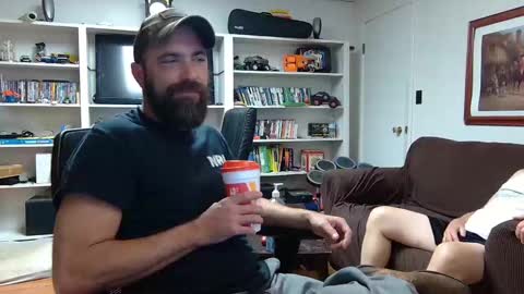 hardworkertn online show from September 12, 1:51 am