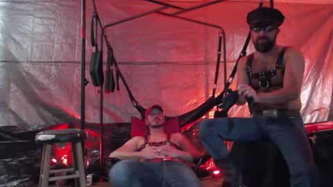 hardworkertn online show from October 12, 1:20 am