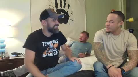 hardworkertn online show from October 3, 1:26 am