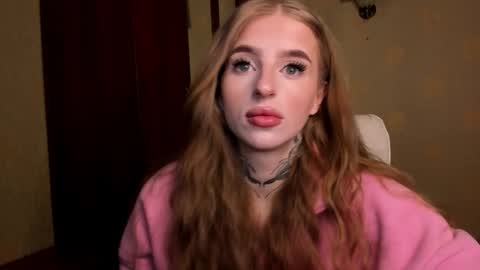 Julia online show from February 18, 4:45 am