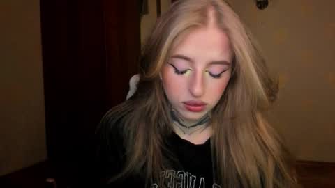 Julia online show from January 8, 5:46 am