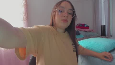 Natii  online show from April 13, 8:24 pm