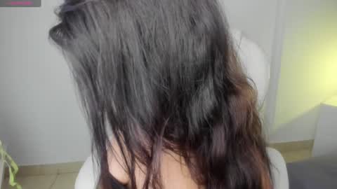 harleyqueen_robbie online show from January 19, 6:32 pm