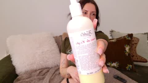 Snapshot of harlowblake___ chatting on January 19, 3:42 pm HARLOW BLAKE online show from January 19, 3:42 pm