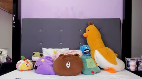 Harmony Hill online show from November 3, 10:44 pm