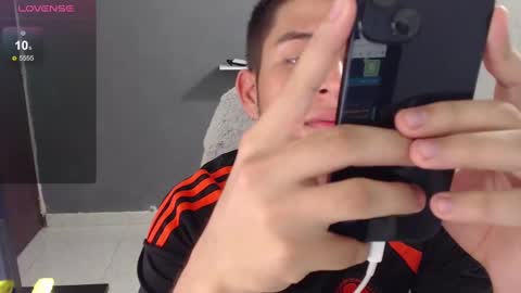 harold_18_ online show from February 12, 10:37 pm