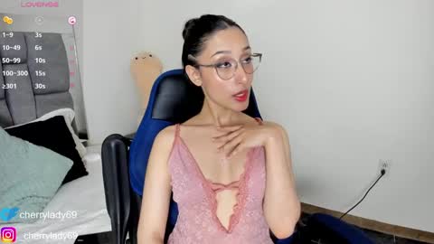 Snapshot of harperandrews1 chatting on December 3, 10:56 am Harper Andrews online show from December 3, 10:56 am