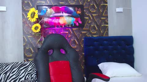 Harry online show from October 13, 3:14 pm