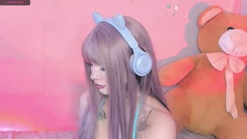 harumii_ online show from January 18, 8:09 pm