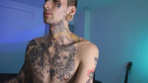 Snapshot of hatsumotokyoto chatting on September 25, 4:52 am More content 2 online show from September 25, 4:52 am