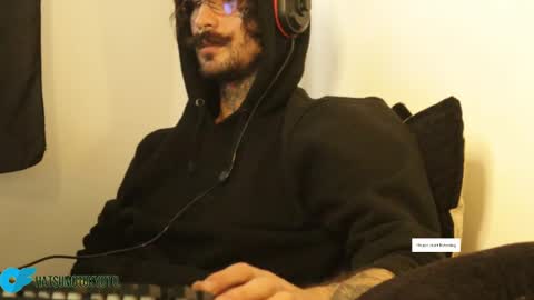 Snapshot of hatsumotokyoto chatting on January 28, 10:01 pm More content 2 online show from January 28, 10:01 pm