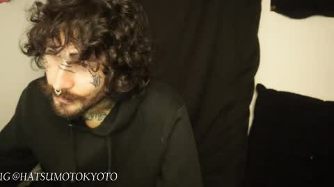 Snapshot of hatsumotokyoto chatting on February 21, 1:55 am More content 2 online show from February 21, 1:55 am