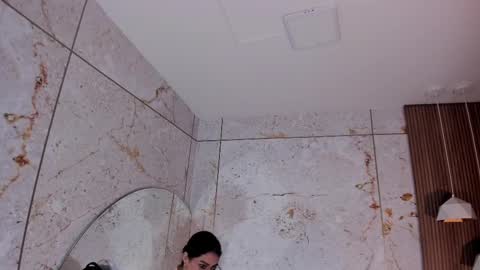 haylenpark online show from October 8, 10:10 am