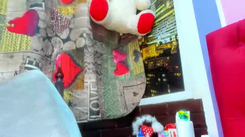 hayley miller online show from November 20, 5:17 am