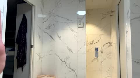 h babe online show from February 1, 12:51 am