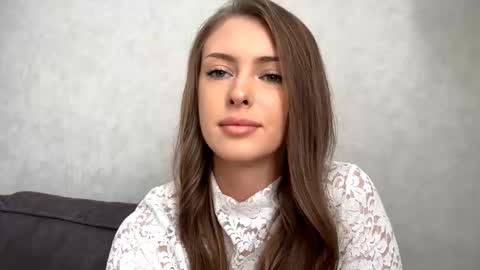 Snapshot of heart_petal chatting on October 17, 10:41 am Mona online show from October 17, 10:41 am