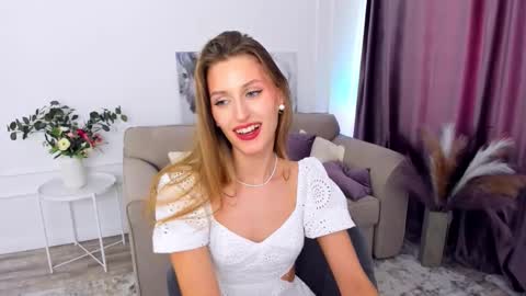 heartedlove_1 online show from September 24, 11:39 am