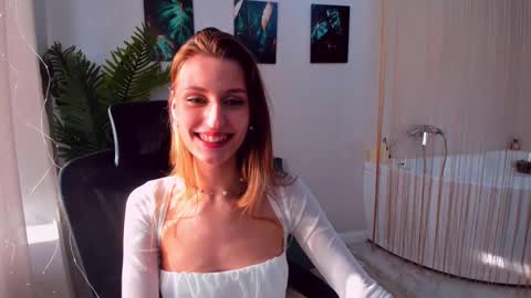 heartedlove_1 online show from February 16, 6:43 am