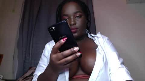 Angel  online show from March 3, 11:01 pm