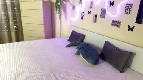 heavenmoth online show from February 13, 1:36 pm