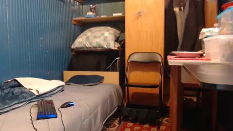 Snapshot of hedonista67 chatting on January 11, 9:57 am hedonista67 online show from January 11, 9:57 am