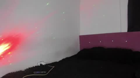 heellboy_ online show from July 28, 9:36 pm