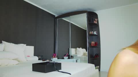 Helen online show from March 4, 2:06 am