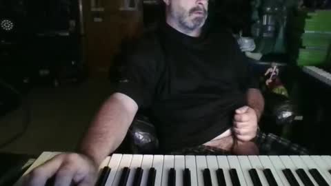 heguy46 online show from May 25, 6:19 am