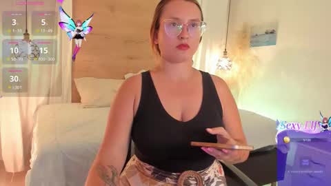 ANTARA REY online show from February 19, 7:35 pm