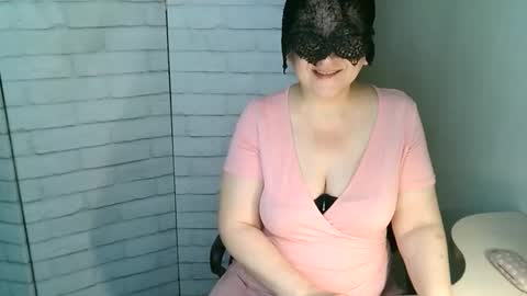 Helen online show from May 22, 3:24 am