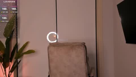 Snapshot of helena_lorente chatting on February 25, 6:55 pm Helen online show from February 25, 6:55 pm