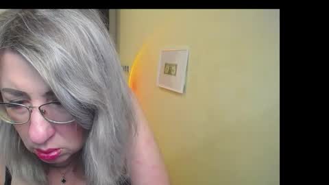 helenenigma online show from October 1, 6:40 pm