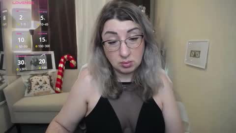 helenenigma online show from November 27, 7:43 pm