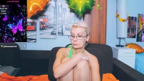 Helga online show from November 9, 11:24 am