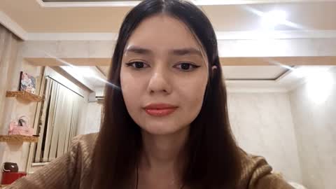 Snapshot of helgakraszewski chatting on September 13, 6:32 pm Alice online show from September 13, 6:32 pm