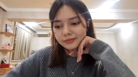 Snapshot of helgakraszewski chatting on September 21, 7:18 pm Alice online show from September 21, 7:18 pm