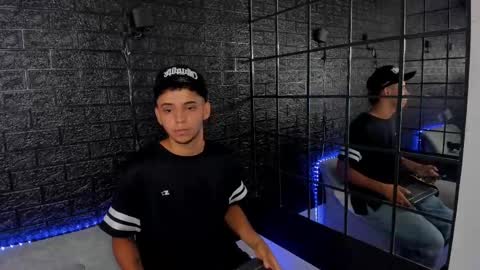 H E L L   AND  D A N T E online show from September 27, 11:24 pm