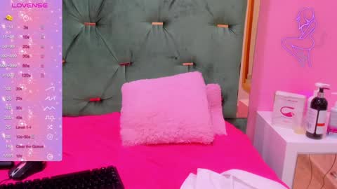 Hellen  online show from January 30, 5:17 pm