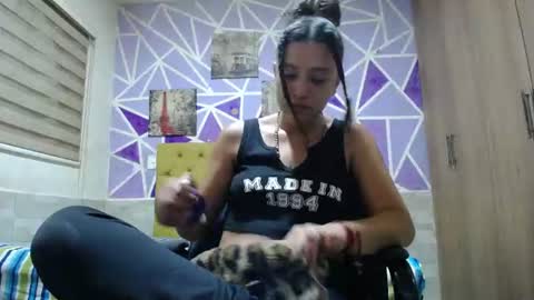 hellen maya online show from June 24, 6:31 am