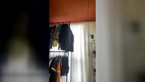 hellen     online show from March 29, 7:37 pm