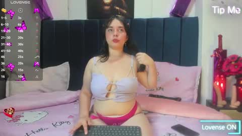 Snapshot of hellen_starx chatting on March 3, 1:12 pm hellen_starx online show from March 3, 1:12 pm
