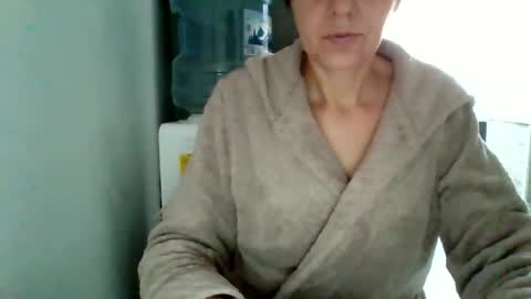 Hellen online show from October 13, 6:04 am