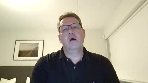 henrikrp1971 online show from September 14, 9:27 pm