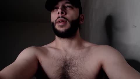 HenryAxe online show from January 8, 4:46 pm