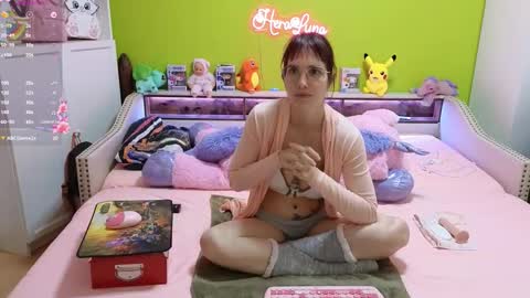 HeraLuna  online show from October 30, 9:37 pm